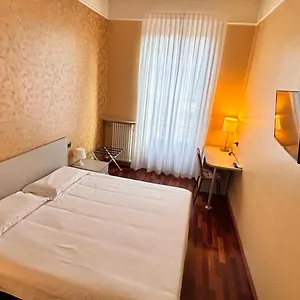 Italia 30 Hotel